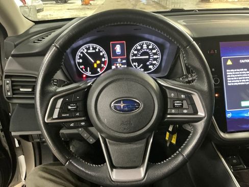 Used 2022 Subaru Outback Premium image 15
