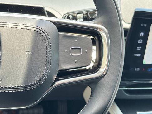 New 2025 Lincoln Nautilus Premier w/ Equipment Group 102A image 27