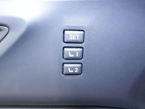 New 2026 Subaru Ascent Limited Bronze image 16