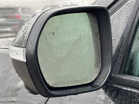 Used 2024 GMC Acadia AT4 w/ Super Cruise Package image 57