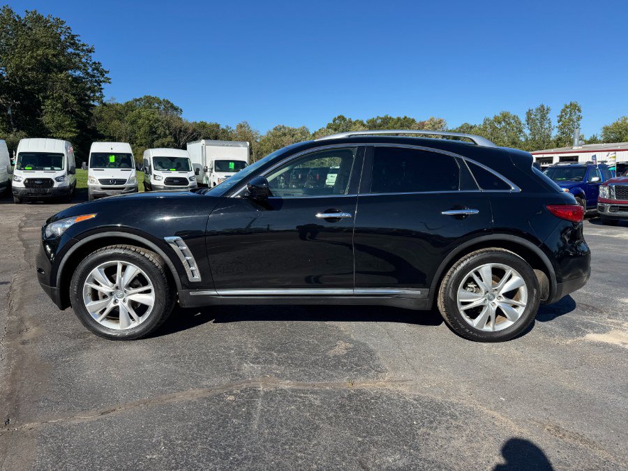 Used 2012 INFINITI FX35 AWD w/ Premium Pkg image 2