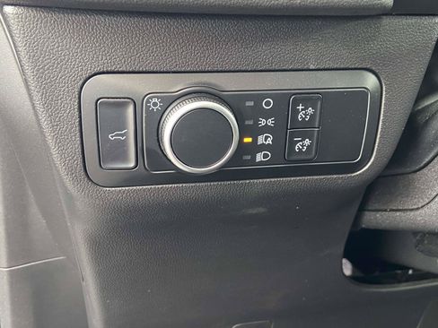 Used 2024 Ford Escape ST-Line w/ Tech Pack #1 FWD image 20