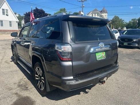 Used 2021 Toyota 4Runner Limited AWD/4WD image 13