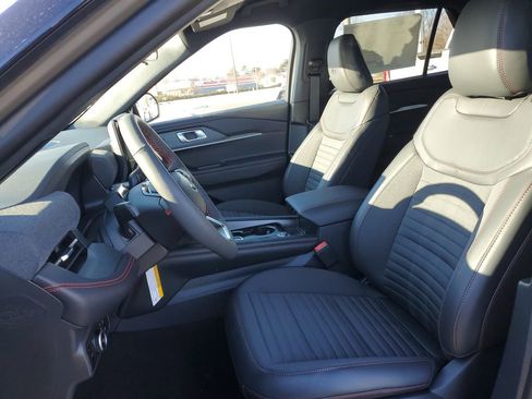 New 2026 Ford Explorer ST-Line AWD/4WD image 8