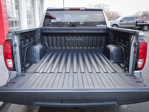 Used 2023 GMC Sierra 1500 SLE image 5