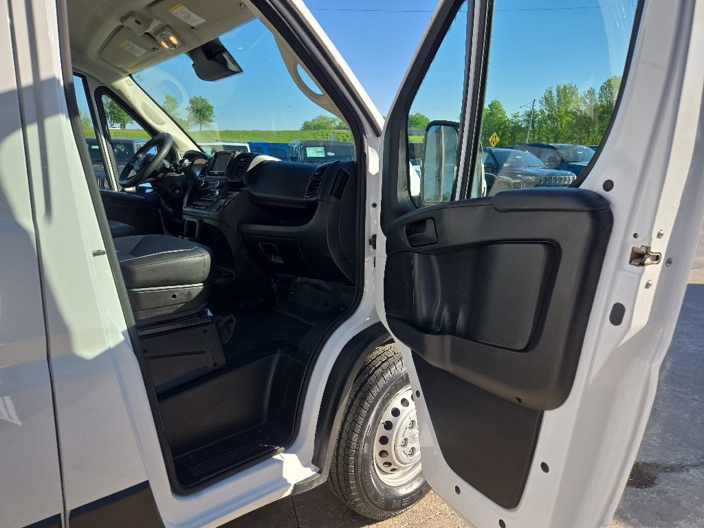 Used 2025 RAM ProMaster 2500 w/ Convenience Group FWD image 68