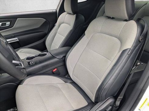 Used 2024 Ford Mustang Coupe RWD image 15