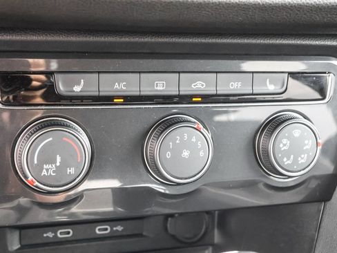 Used 2022 Volkswagen Tiguan S AWD/4WD image 22