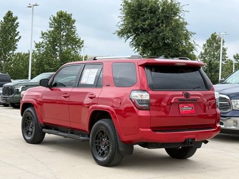 Used 2023 Toyota 4Runner SR5 AWD/4WD image 4