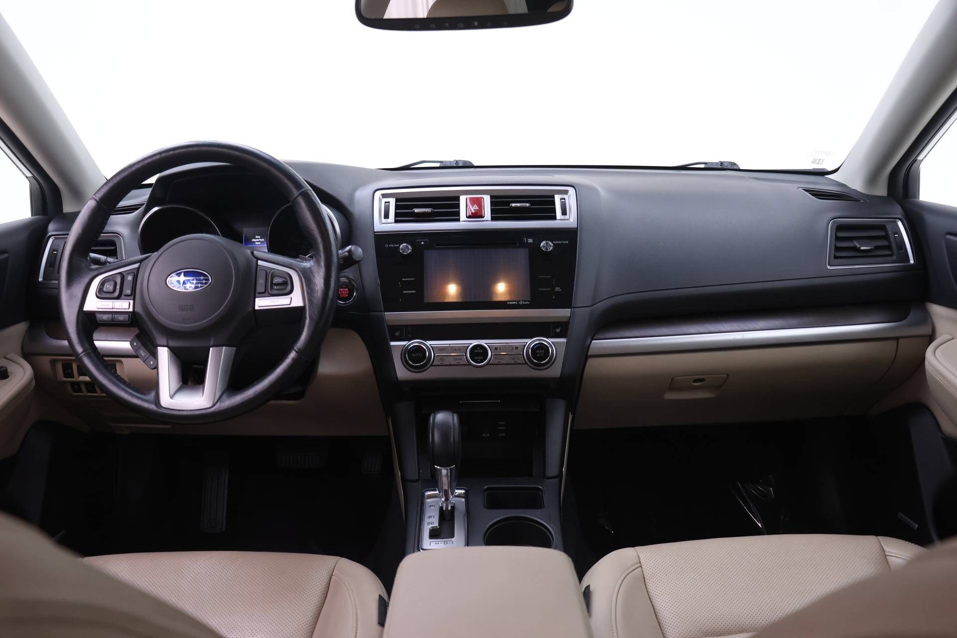 Used 2015 Subaru Outback 2.5i Limited AWD/4WD image 5