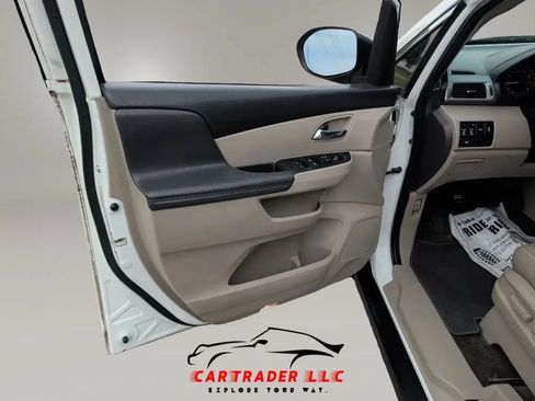 Used 2014 Honda Odyssey EX-L image 18