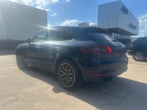 Used 2018 Porsche Macan AWD/4WD image 5