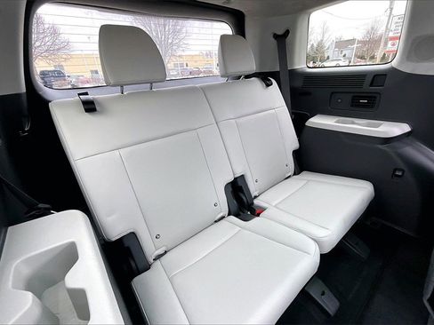 Used 2025 Hyundai Santa Fe Calligraphy image 33