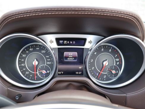 Used 2017 Mercedes-Benz SL 550 w/ Driver Assistance Package image 16