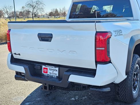 New 2026 Toyota Tacoma TRD Off-Road image 8