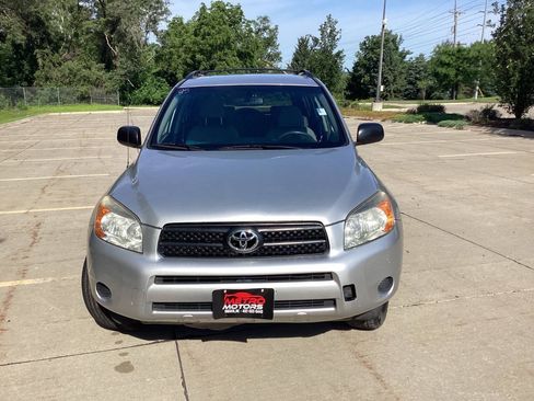 Used 2007 Toyota RAV4 4WD image 3