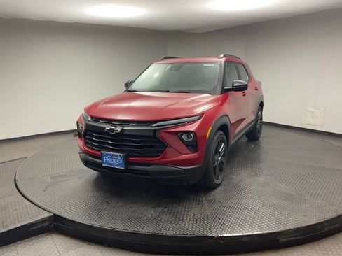 New 2026 Chevrolet TrailBlazer LT w/ Convenience Package FWD image 3