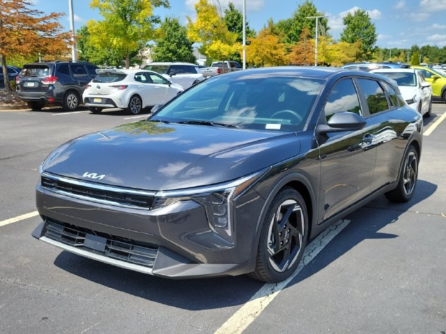 New 2026 Kia K4 EX FWD image 32