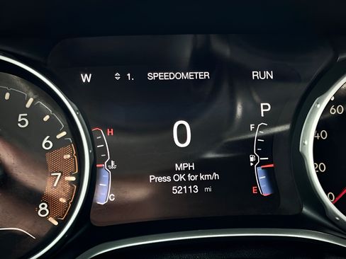 Used 2018 Jeep Compass Limited AWD/4WD image 38