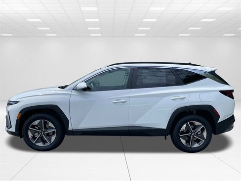 New 2025 Hyundai Tucson SEL image 4