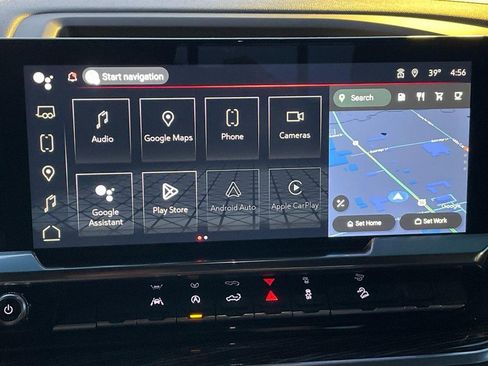 Used 2025 GMC Sierra 1500 Elevation w/ Preferred Package image 38