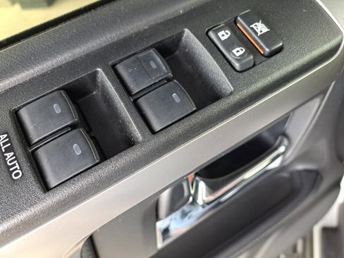 Used 2023 Toyota 4Runner SR5 Premium AWD/4WD image 36