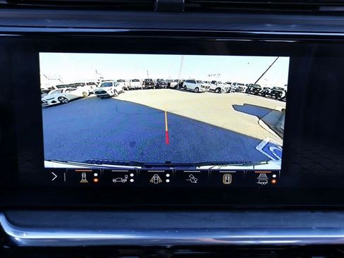 Used 2025 GMC Sierra 2500 Denali Ultimate image 16