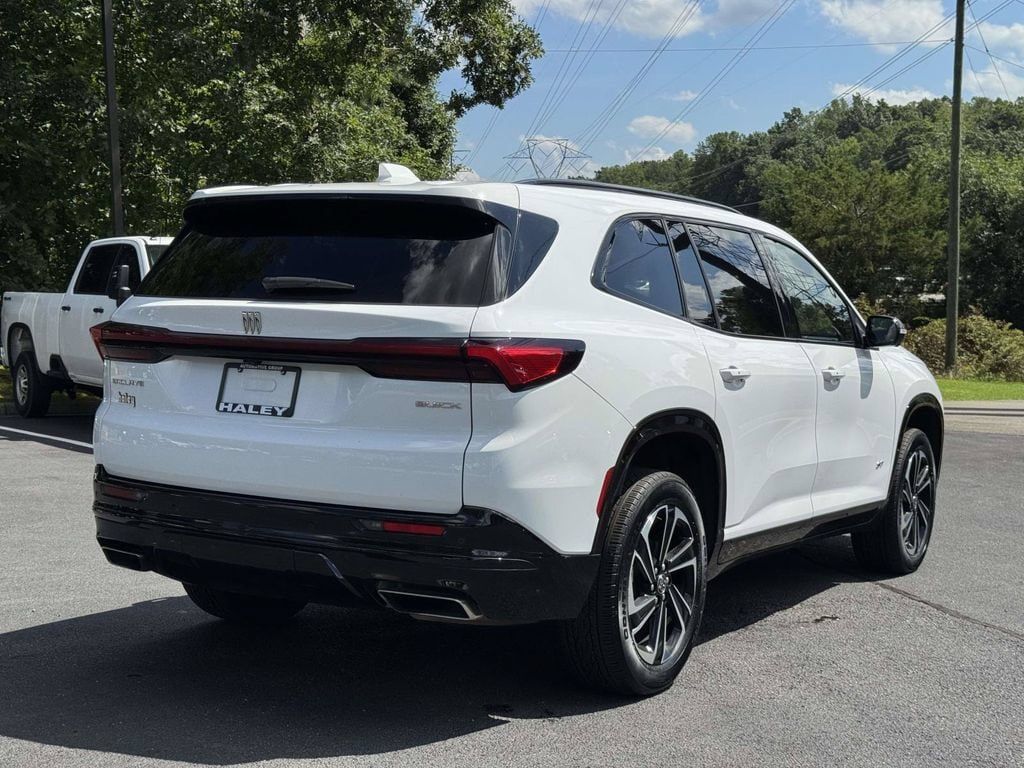 Used 2026 Buick Enclave Sport Touring FWD image 23