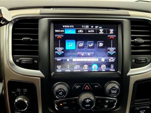 Used 2016 RAM 2500 Big Horn w/ Black Appearance Group AWD/4WD image 18