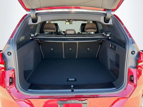 Used 2025 BMW X3 xDrive30i w/ Premium Package image 13