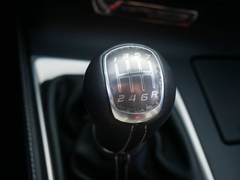 Used 2014 Chevrolet Corvette Stingray Convertible image 24