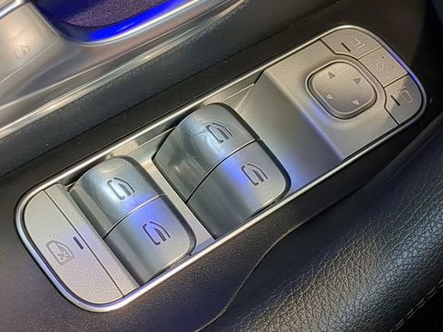 Certified 2020 Mercedes-Benz GLE 350 4MATIC image 25