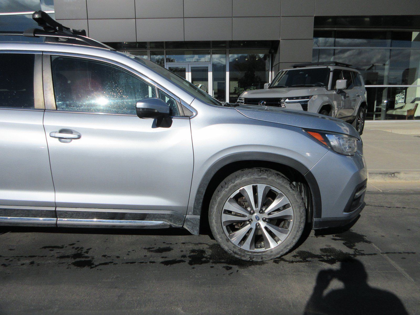 Used 2022 Subaru Ascent Limited w/ Technology Package AWD/4WD image 13