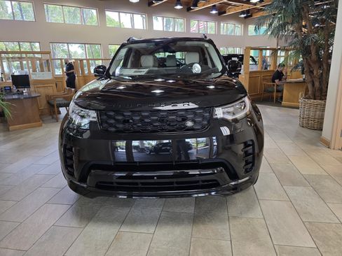 New 2026 Land Rover Discovery Dynamic SE AWD/4WD image 8