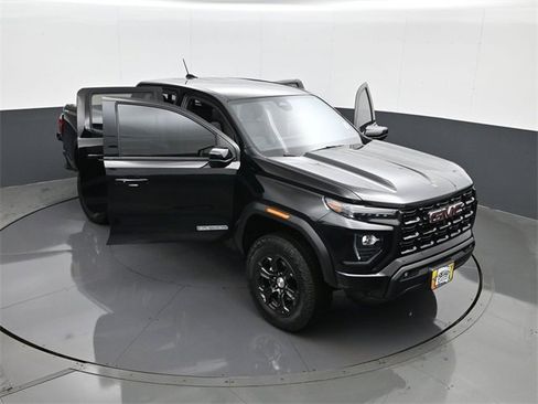 Certified 2023 GMC Canyon Elevation w/ Elevation Premium Package image 29