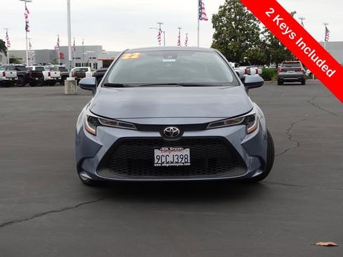 Certified 2022 Toyota Corolla LE FWD image 3