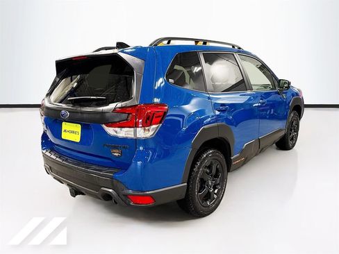 Used 2024 Subaru Forester Wilderness w/ Wilderness Package AWD/4WD image 5