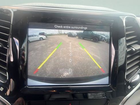 Used 2019 Jeep Cherokee Limited AWD/4WD image 14