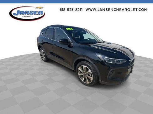 Used 2024 Ford Escape Platinum AWD/4WD image 2