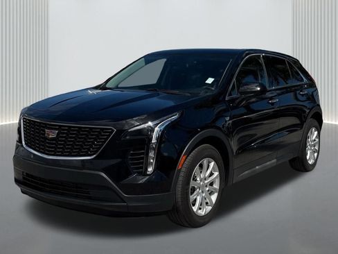Certified 2023 Cadillac XT4 Luxury w/ Driver Awareness Package image 1
