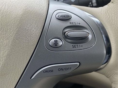 Used 2018 Nissan Murano Platinum w/ Cargo Package image 21