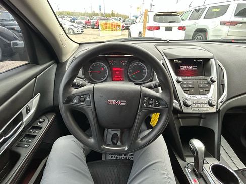 Used 2014 GMC Terrain SLE FWD image 27