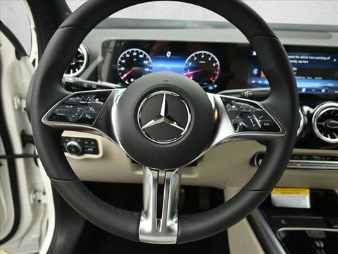 Certified 2026 Mercedes-Benz GLA 250 4MATIC image 14