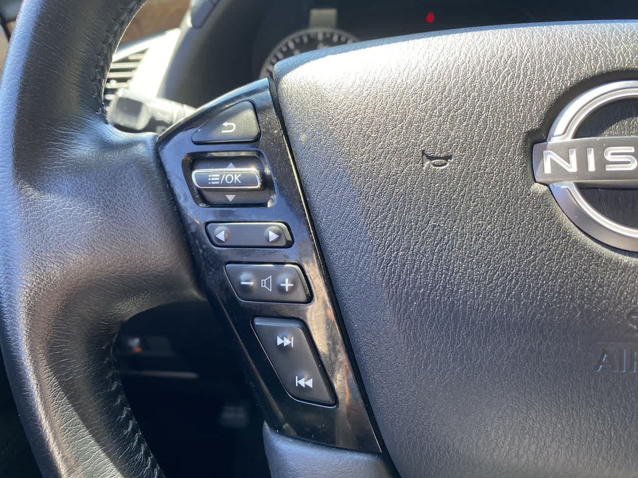Used 2024 Nissan Armada SL w/ Captain's Chairs Package AWD/4WD image 20