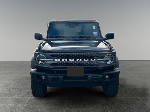 Used 2025 Ford Bronco Badlands AWD/4WD image 3