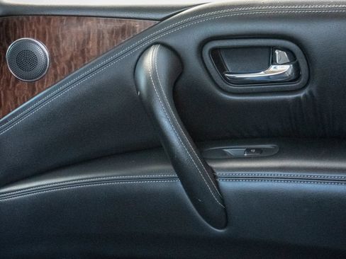 Used 2019 Nissan Armada Platinum w/ Captain's Chairs Package RWD image 28