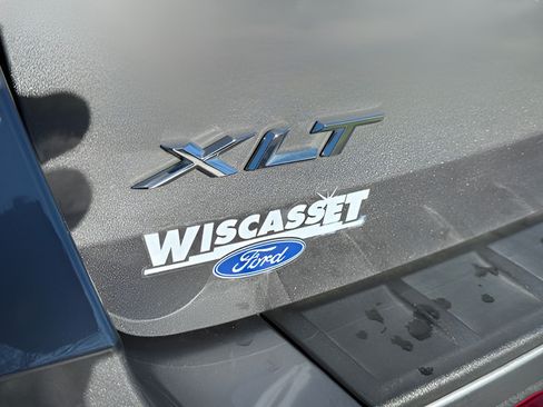 Certified 2022 Ford Explorer XLT AWD/4WD image 15