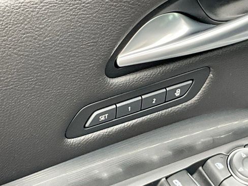 Used 2024 Cadillac XT4 Premium Luxury AWD/4WD image 23