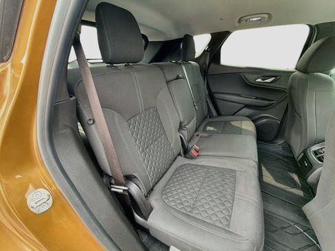 Used 2019 Chevrolet Blazer LT FWD image 27