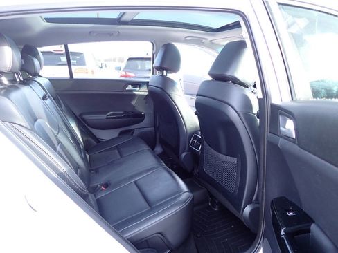 Used 2019 Kia Sportage EX w/ EX Premium Package image 11